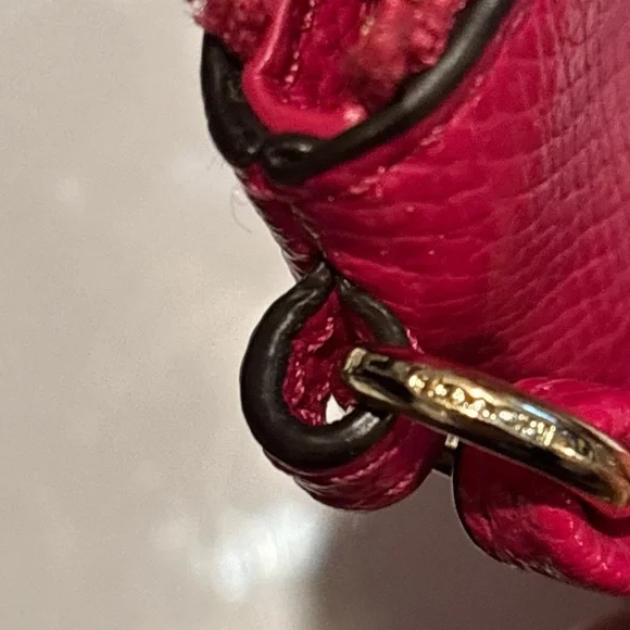 Coach Hot Pink Pebbled Leather Wristlet with Gold Logo - Picture 3 of 7